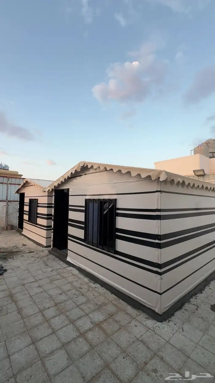 بيوت شعر متنقل وثابت وخيمة الصقور 4