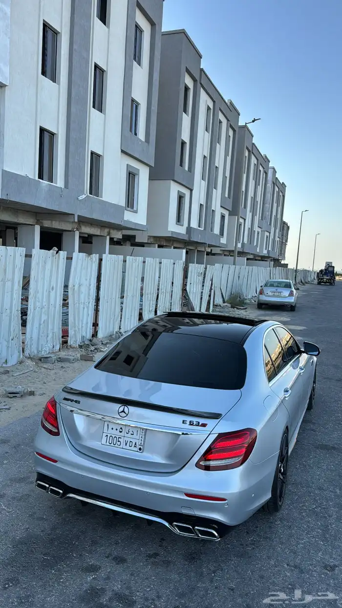مرسيدس.E400. 2017 37