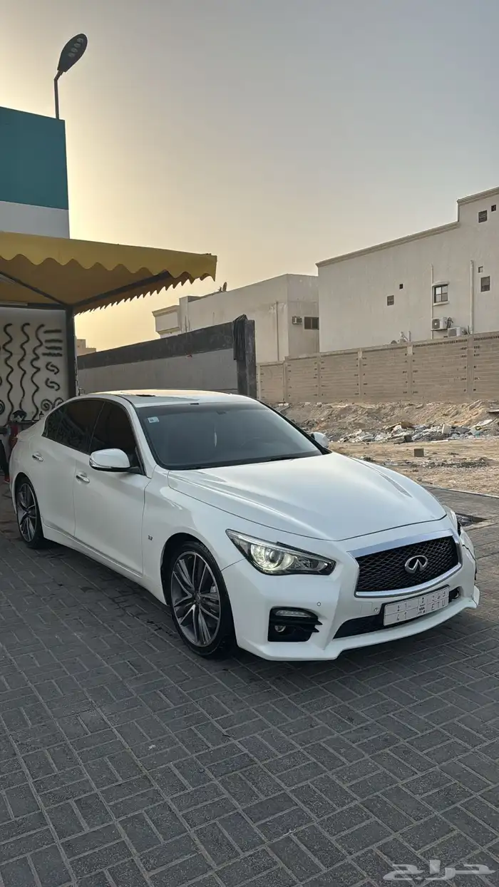 للبيع انفنتي Q50s 3.7 4