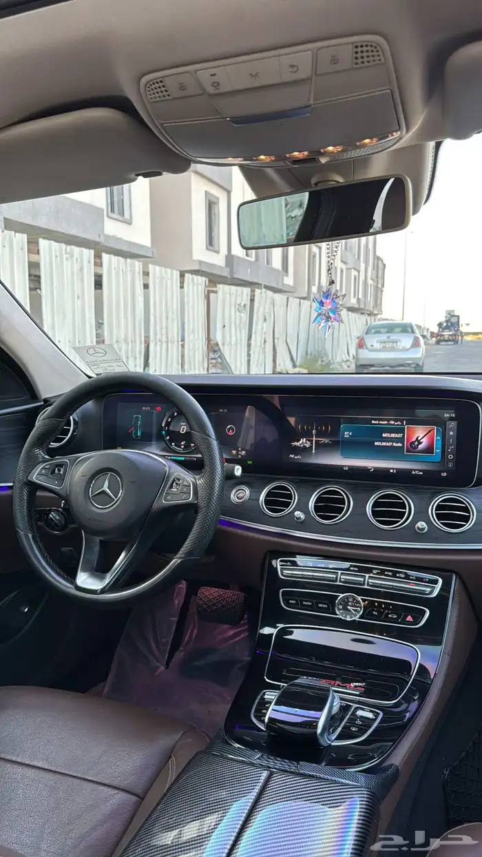 مرسيدس.E400. 2017 81