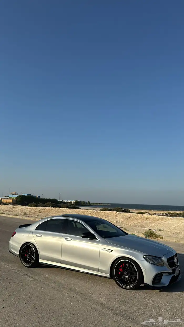 مرسيدس.E400. 2017 18