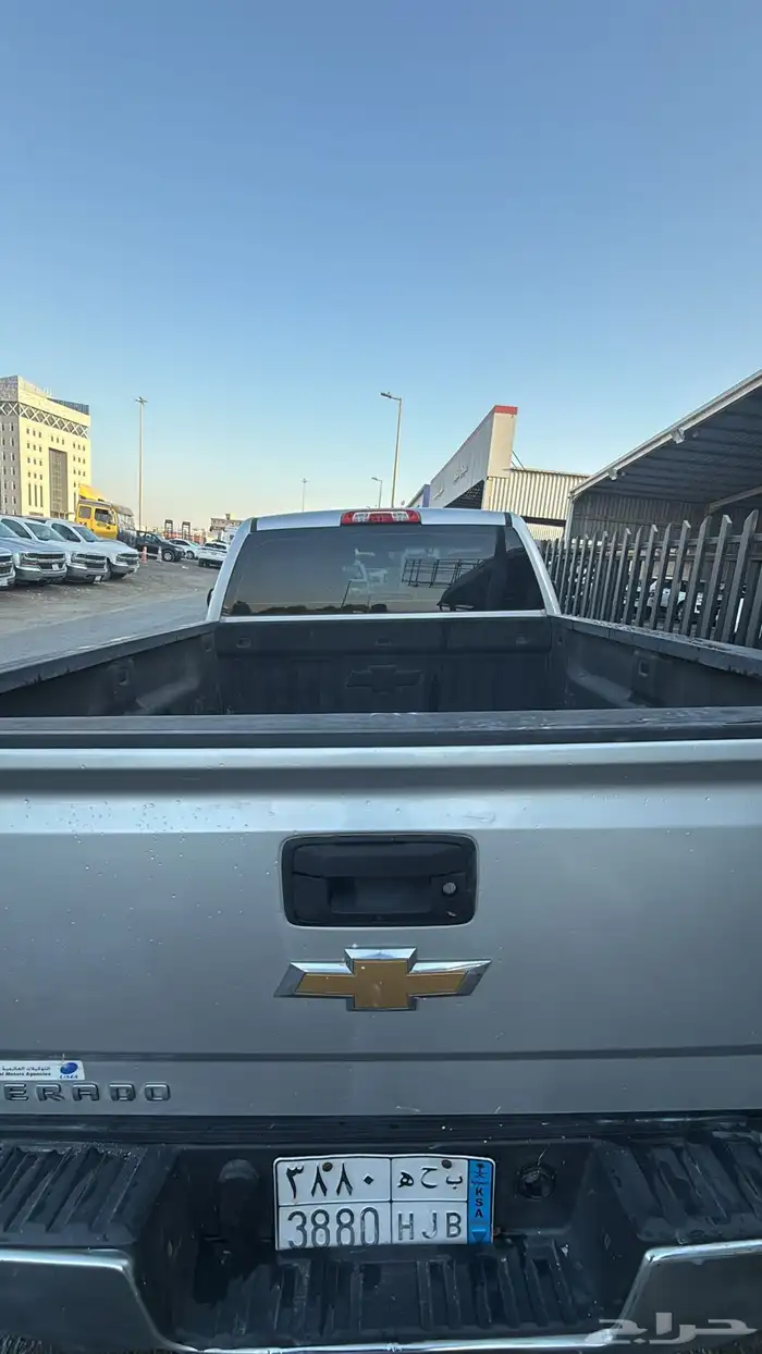 شيفرولية سلفرادو 2017 دبل بودي نظيف وللبيع المستعجل 3