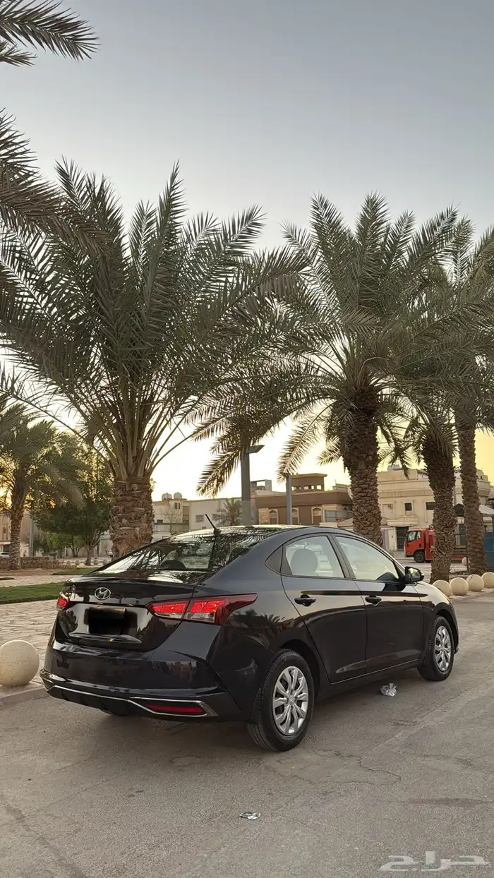 للبيع اكسنت 2022 3
