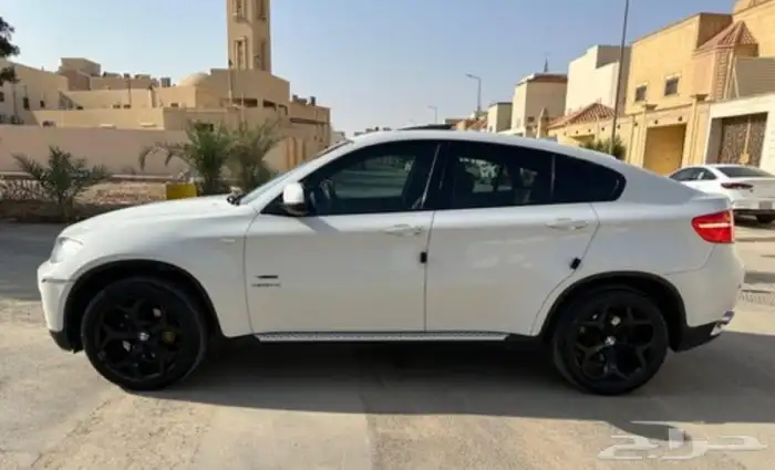 BMW X6 2011 بي ام 4