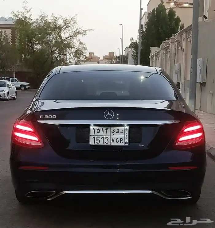 مرسيدس E300 2017 12