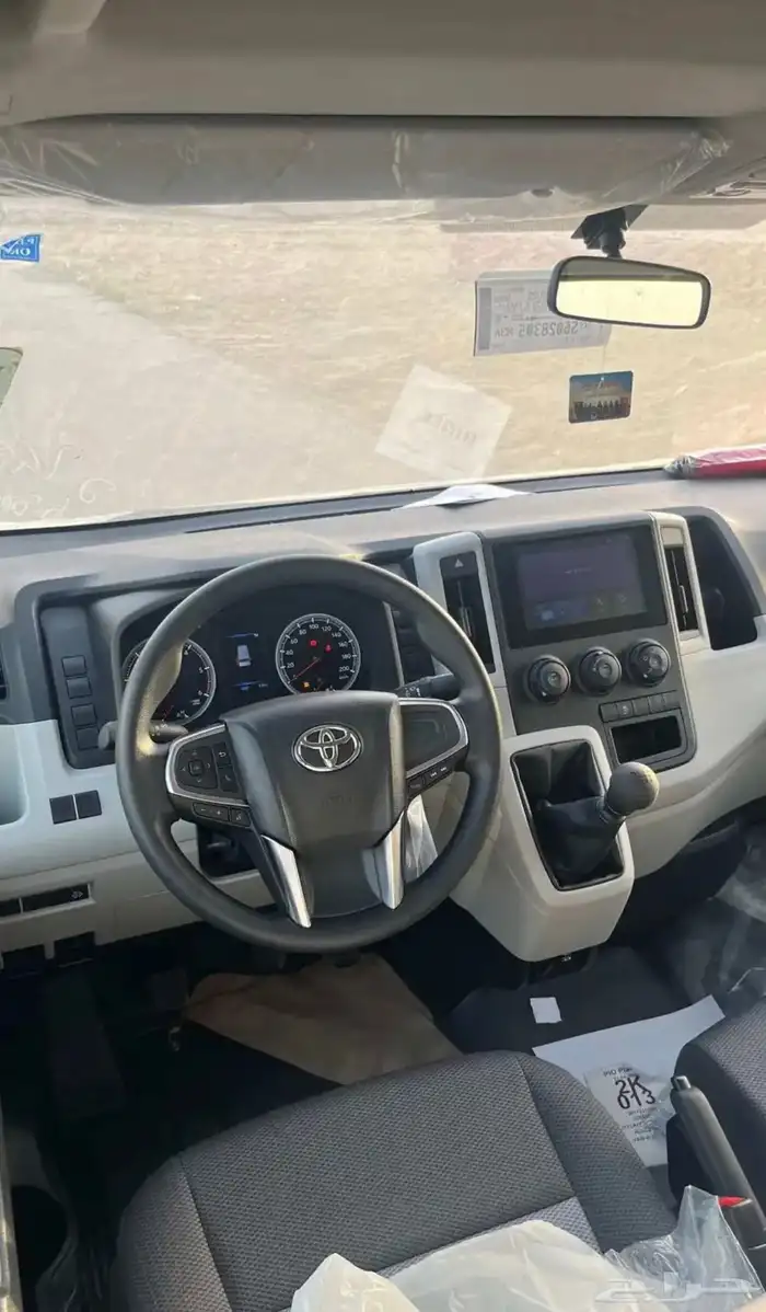 تويوتا هاي اس فان بضاعة M2.8 ديزل M2025 5