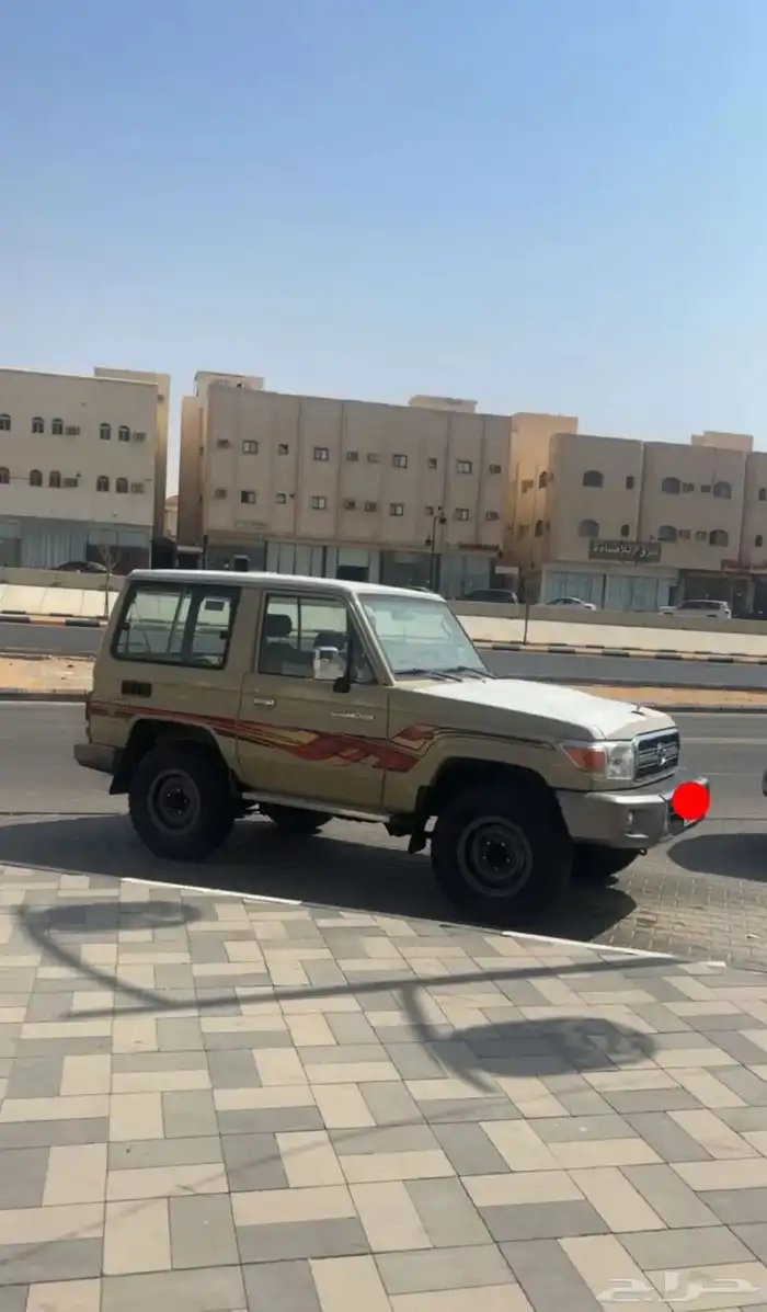مطلوب ربع او هايلكس 0
