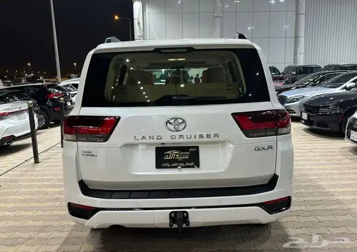 تويوتا لاندكروزر GXRموديل 2022 رقم 2 28