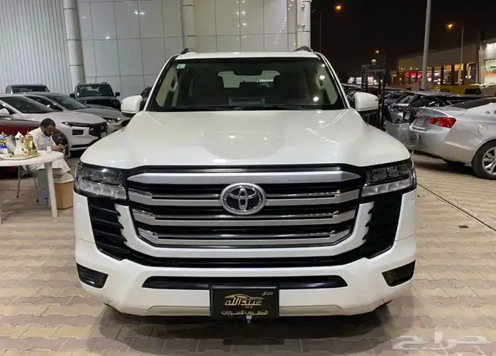 تويوتا لاندكروزر GXRموديل 2022 رقم 2 0