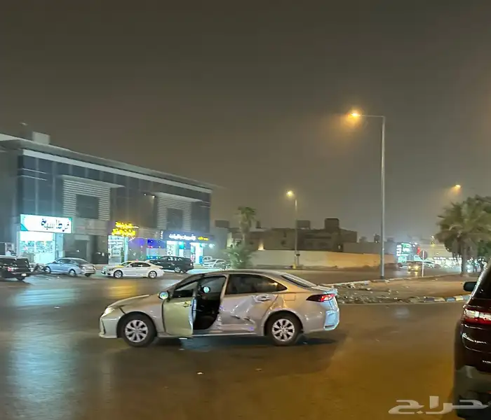 كورولا 2020 ستاندر فضي 16