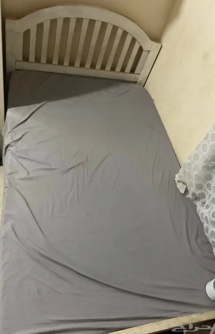 سرير 0