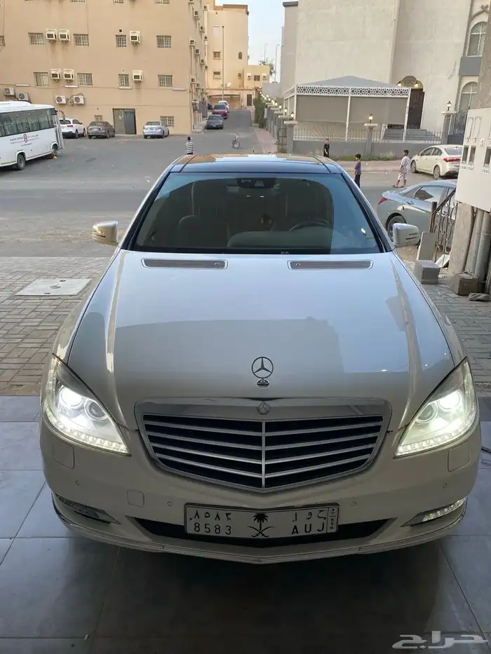 مرسيدس S300 2012 للبيع 1