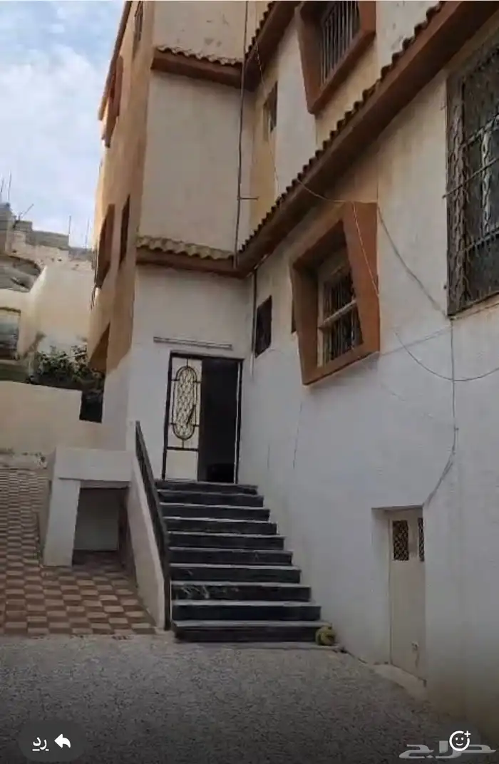 عمارة سكنيه بالطائف   حي قروى 2