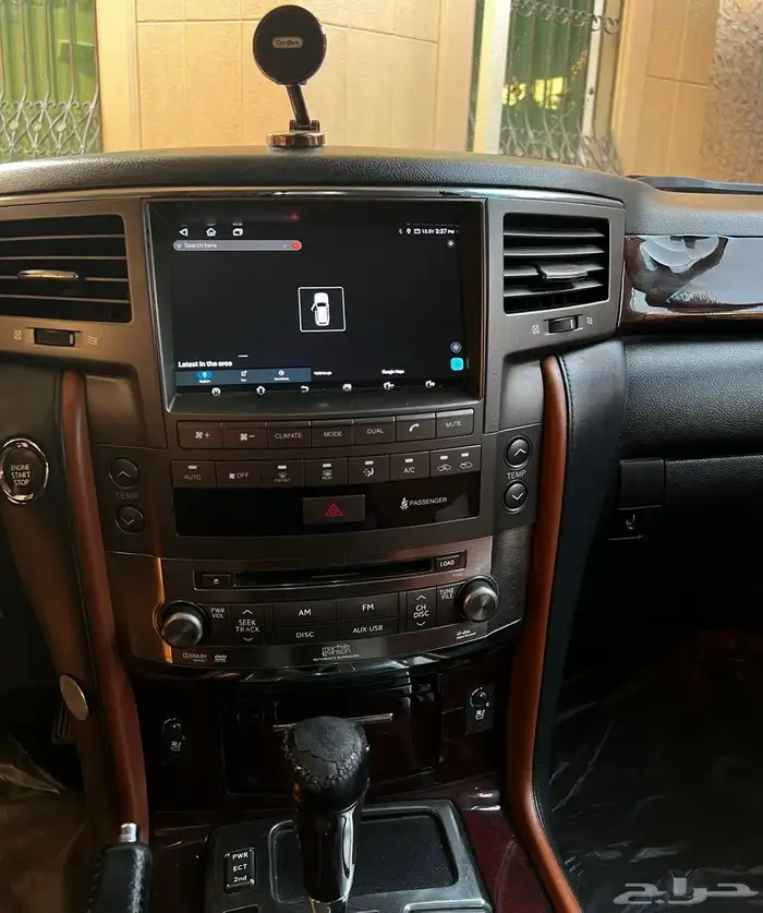 جيب لكزس سعودي فل كامل LX570 2011 12