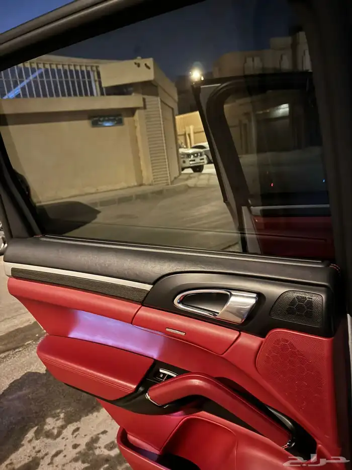 بورش كايين 2014 GTS ماشي 75الف 16