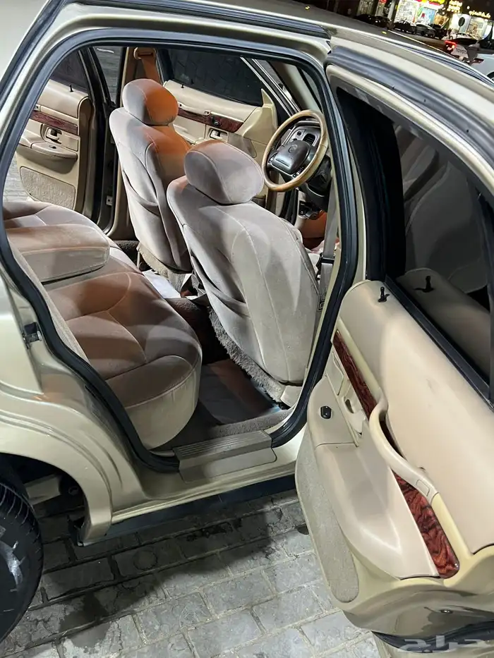 فورد ماركيز2000 10