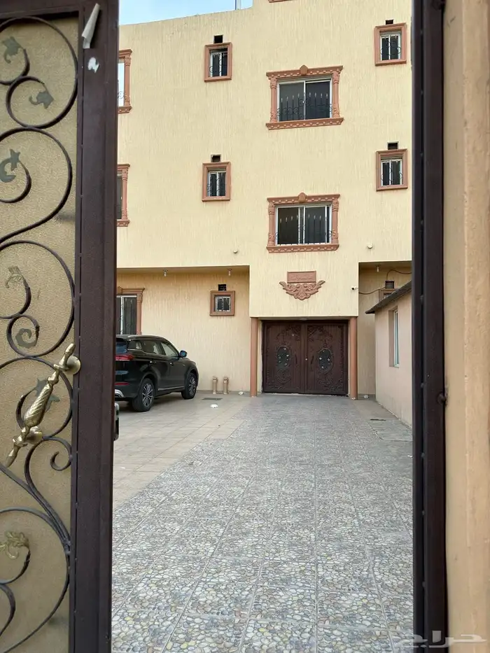 عمارة للبيع الحوية - سلطانه 10