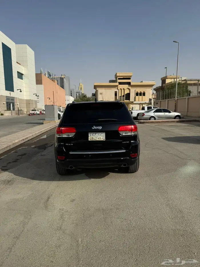 جيب شروكي2014فل كامل ليمتد ادشن 3