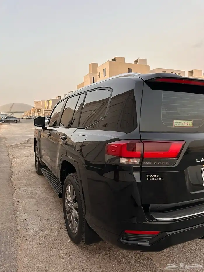 لاندكروزر رقم 5 بريمي أبواب شفط 0