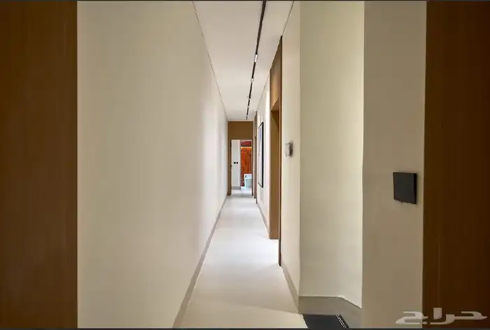 فيلا للبيع فاخره و موقع مميز 26
