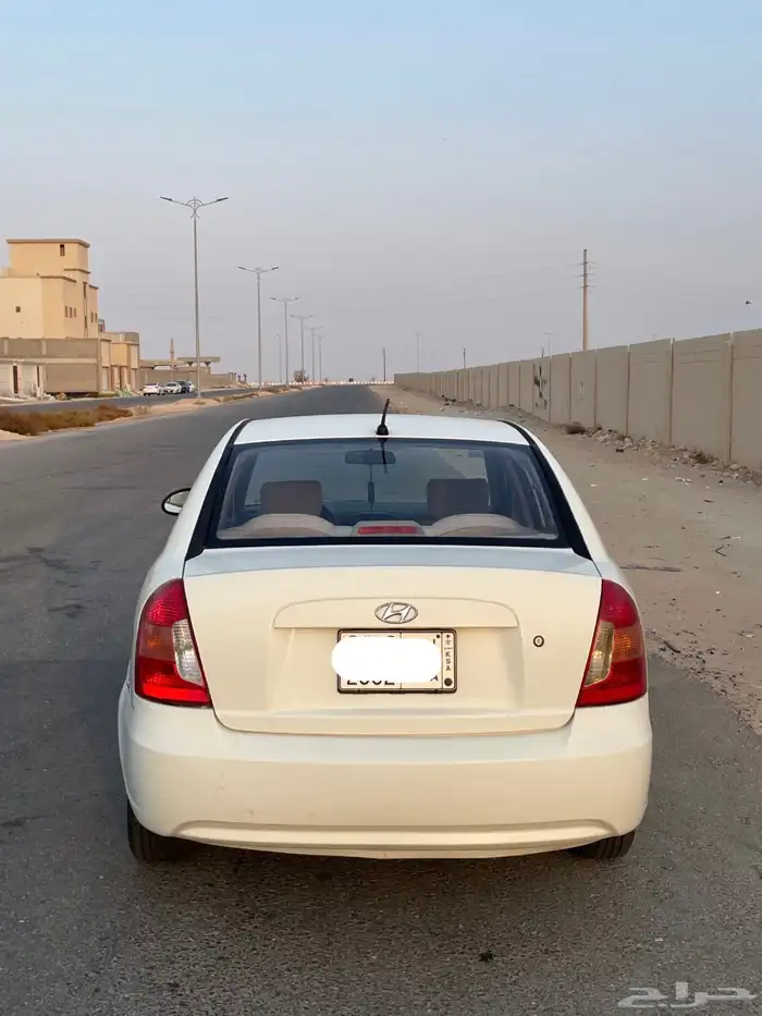 للبيع هيونداي اكسنت 2010 1