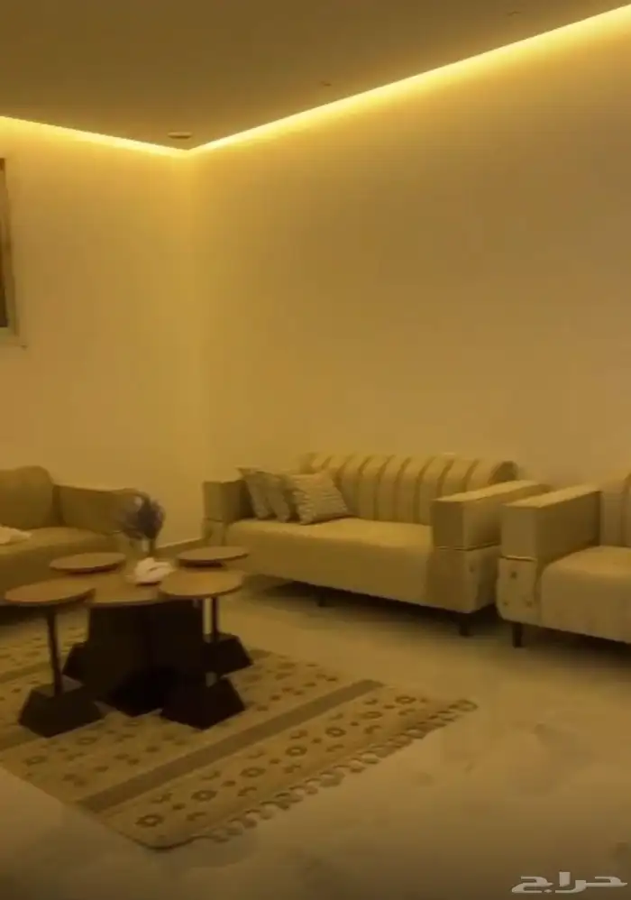 كنب 11 شخص 0