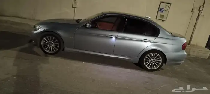 Bmw320i e90 model 2009 1