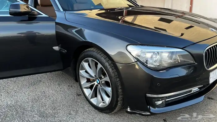 BMW 730 li 1