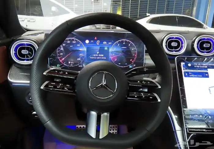 مرسيدس C200 AMG2026 7