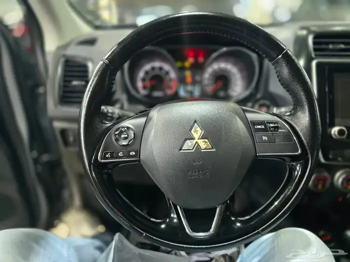 ميتسوبيشي ASX 2022 دبل 11