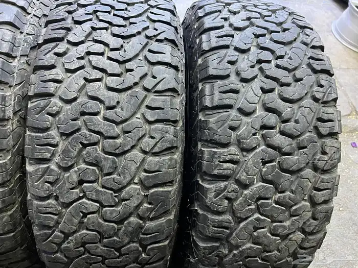 جنوط برايد اصلي مع كفرات ودواي نص حجري مقاس 285 70 17 7