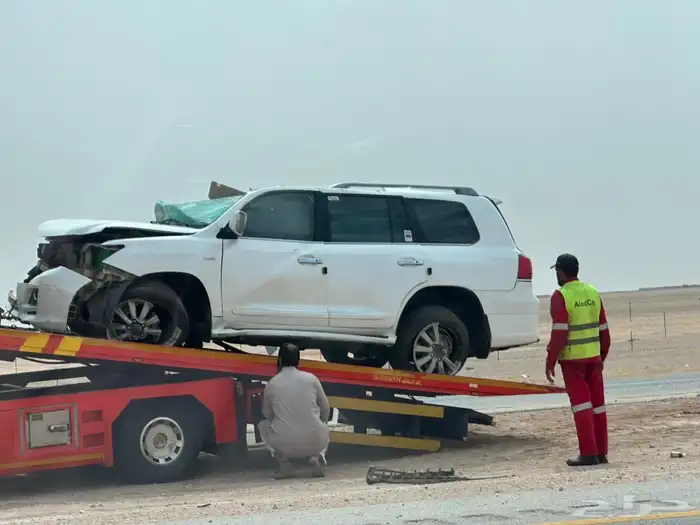 جيب لكزس 2011 LX570 تمم البيع 16