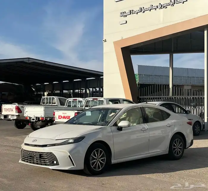 تويوتا كامري 2025 اقساط وكاش 0