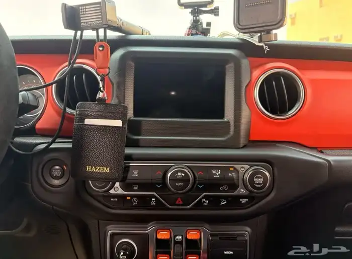 Jeep Wrangler Sahara JLU (Premium Edition) 21