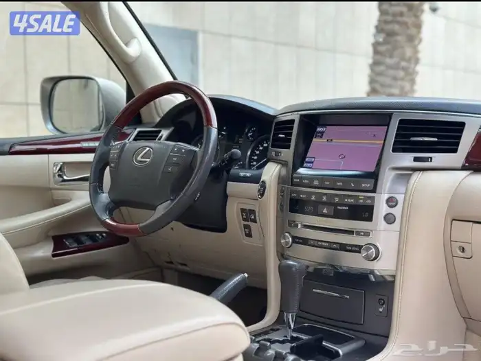 السيارة بالكويت 2