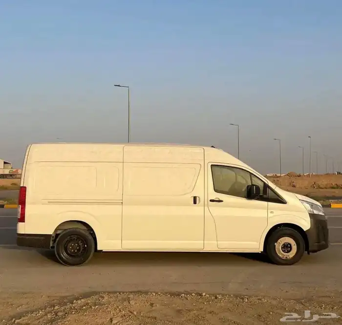 تويوتا هاي اس فان بضاعة M2.8 ديزل M2025 3