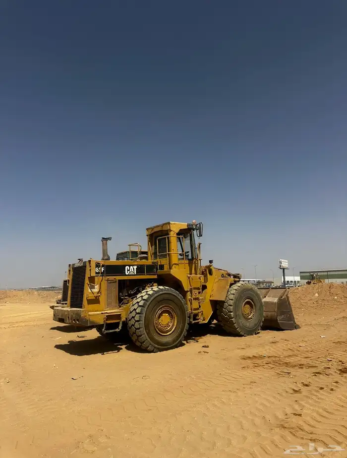 معدات لليجار الشهري الاسبوعي اليومي شيول قلابات دينه ونش. 0