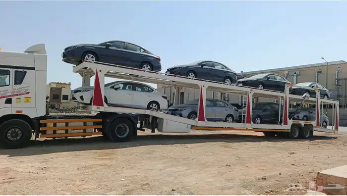 تريلة ناقلة سيارات لنقل السيارات بين المدن 0
