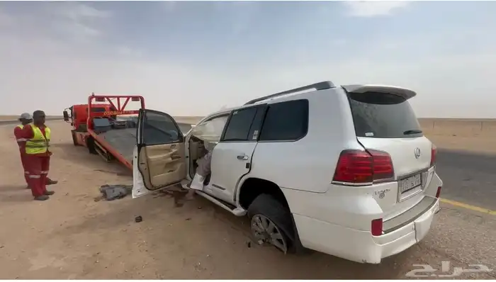 جيب لكزس 2011 LX570 تمم البيع 4