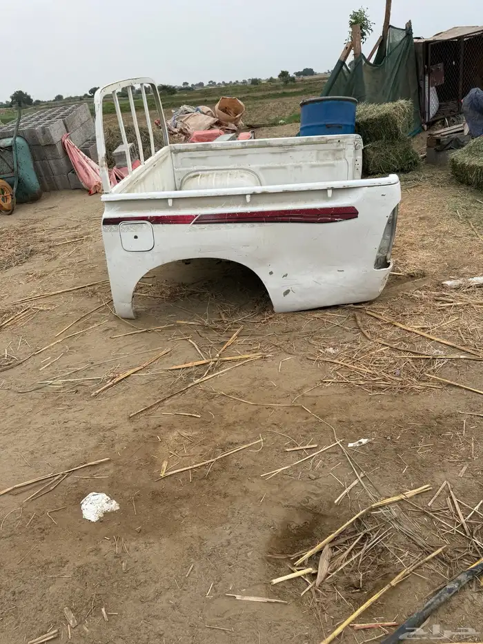 صندوق هايلكس 2014 2