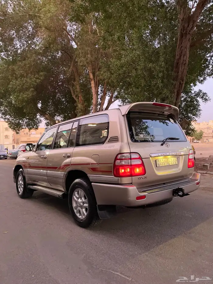 لاندكروزر 2004 قمه في النظافه 2