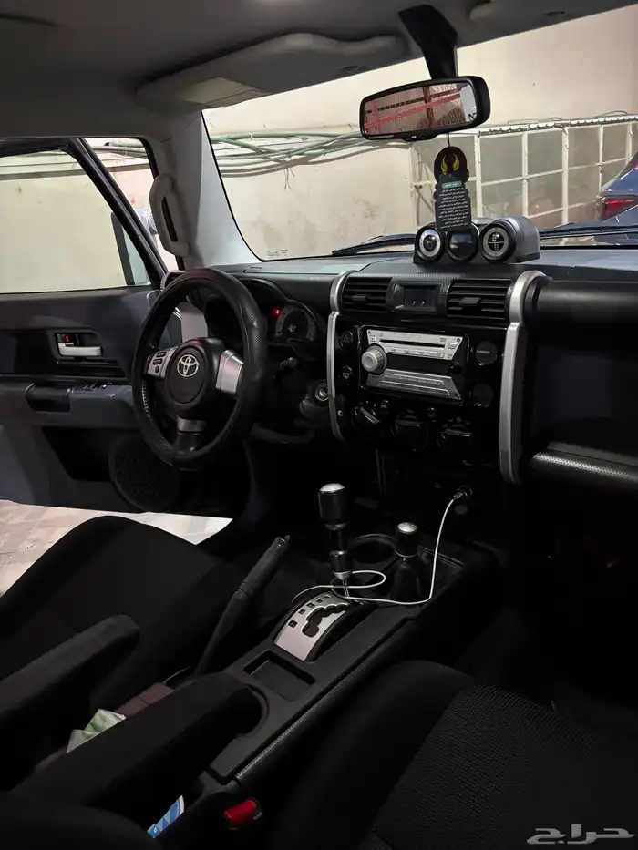 TOYOTA FJ 6