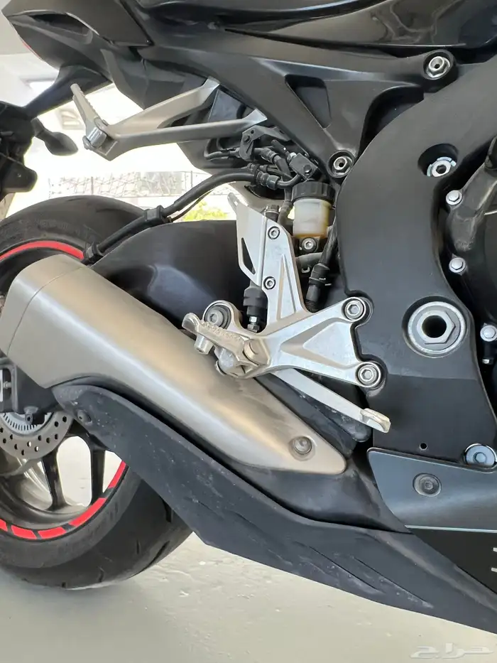 هوند 1000 RR 2016 4