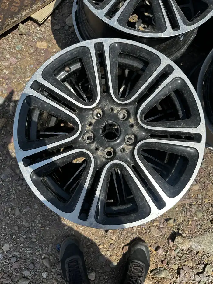جنوط bmw جديده واصليه جيرمني 11
