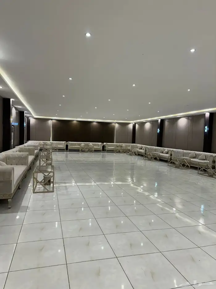 استراحه قسمين للايجار اليومي الرمال 0