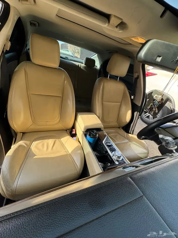 Jaguar XF-2012 29