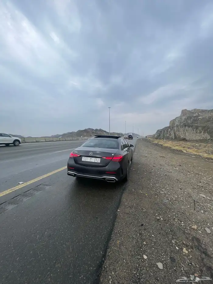 مرسيدس C300 2024 10