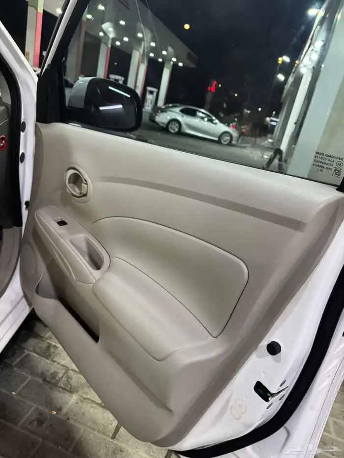 للبيع صني موديل 21 عليها سوم 33 10