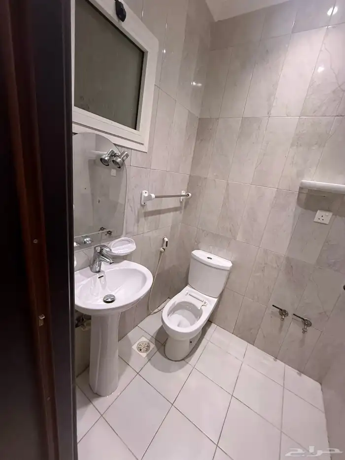 تحفة ستة غرف للايجار 12