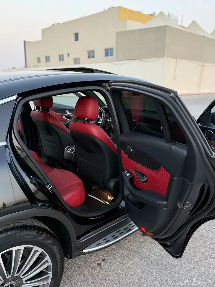 للبيع مرسيدس GLC300 كوبية 14